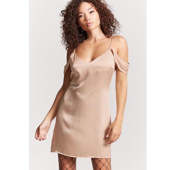 Forever 21 Open-Shoulder Slip Dress - Picture 6 of 6